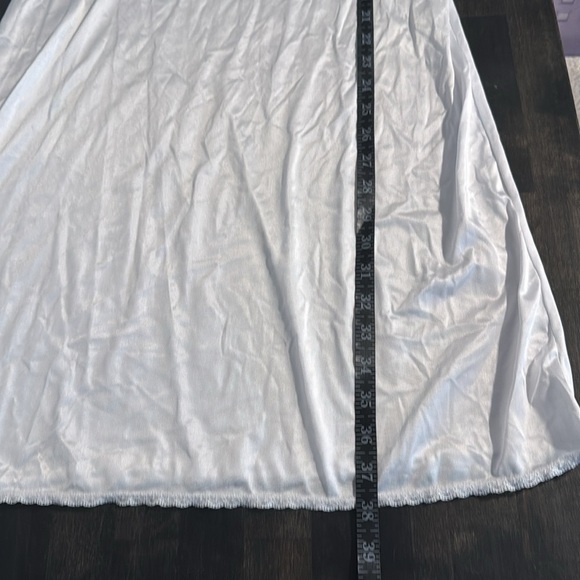 Vassarette White Lace Trimmed Slip Dress Size Large - Picture 8 of 8